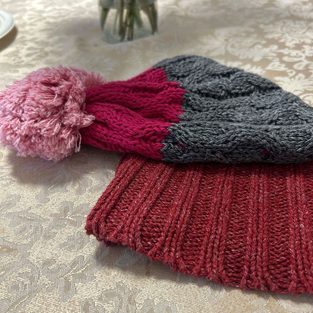 Woman Beannie  hat handmade multicolor